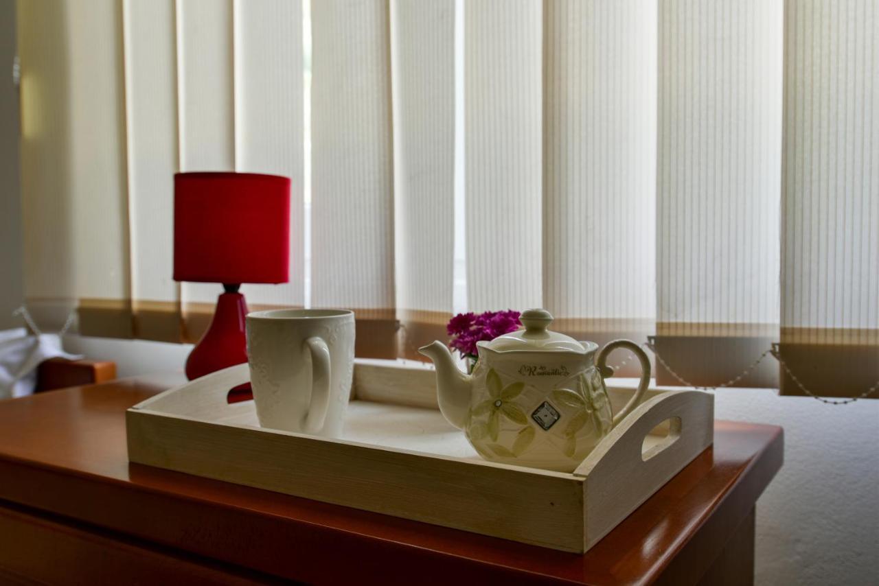 Apartments Leut 스베티스테판 외부 사진